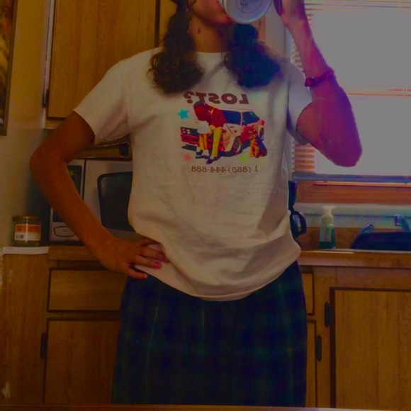 Meet your Posher, Monae - Picture 1 of 1